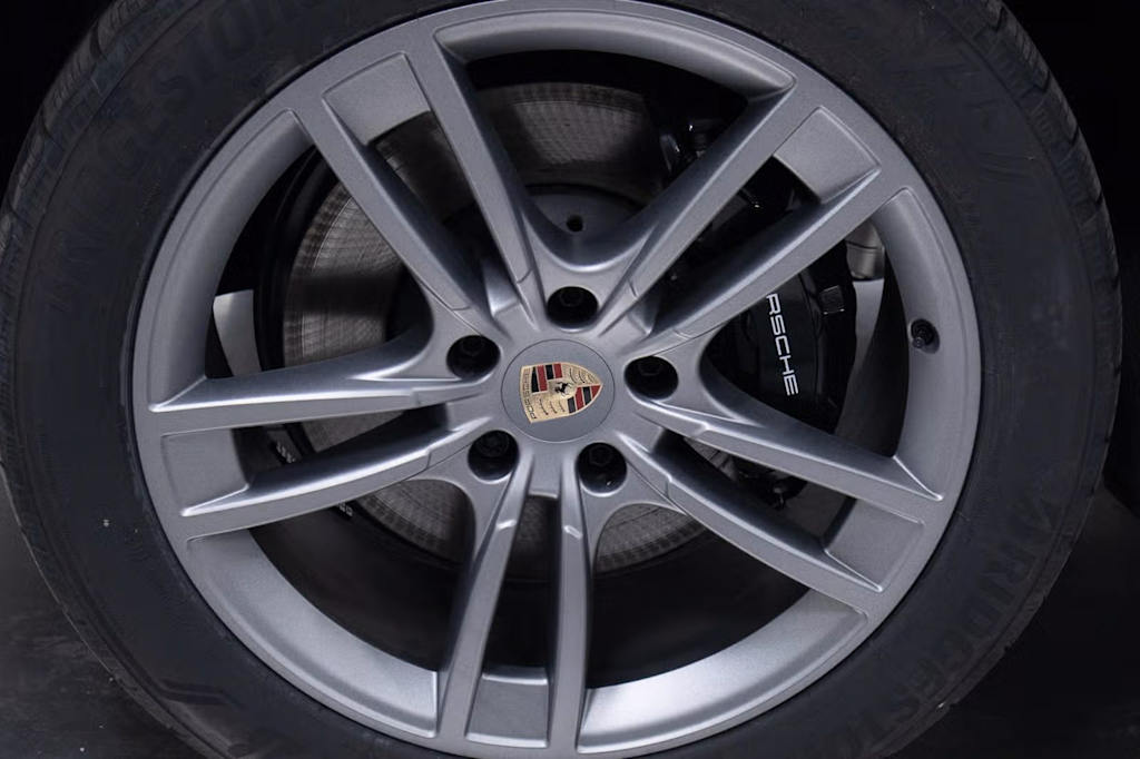 Thumbnail: 2025 Porsche Cayenne - 8