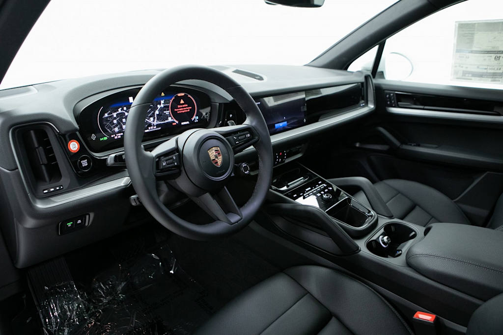 Thumbnail: 2026 Porsche Cayenne - 2