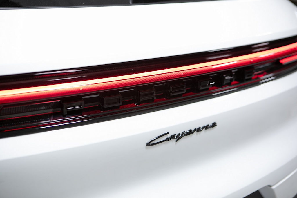 Thumbnail: 2026 Porsche Cayenne - 34