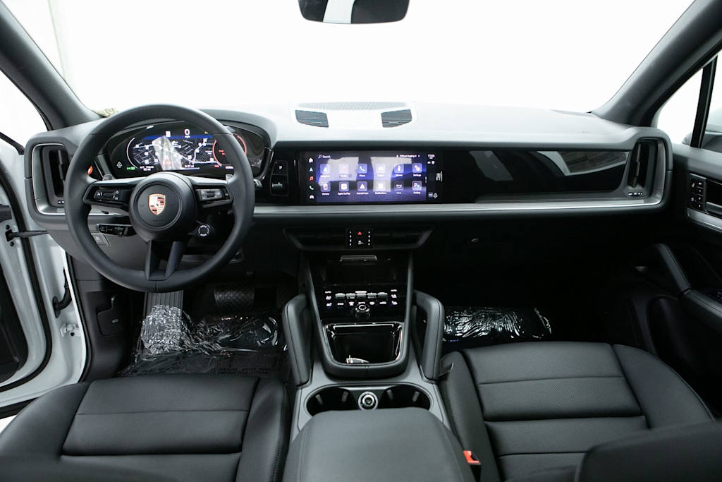 Thumbnail: 2026 Porsche Cayenne - 6