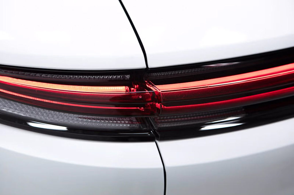 Thumbnail: 2026 Porsche Cayenne - 22