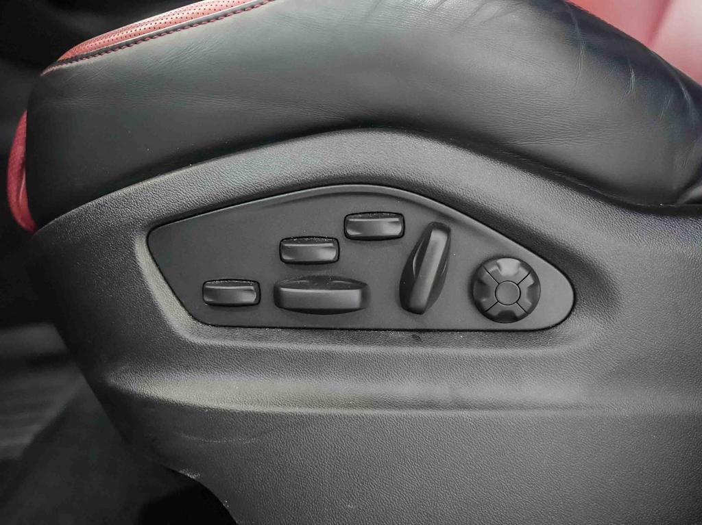 Thumbnail: 2024 Porsche Cayenne - 30