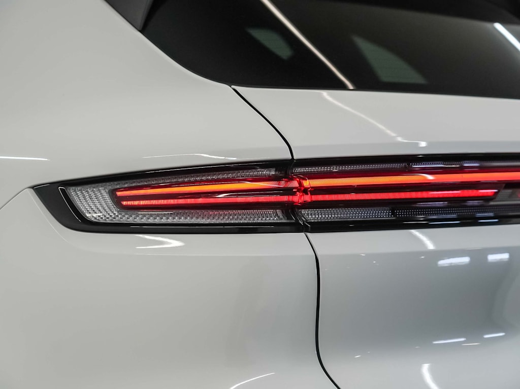 Thumbnail: 2024 Porsche Cayenne - 23