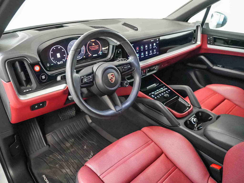 Thumbnail: 2024 Porsche Cayenne - 2