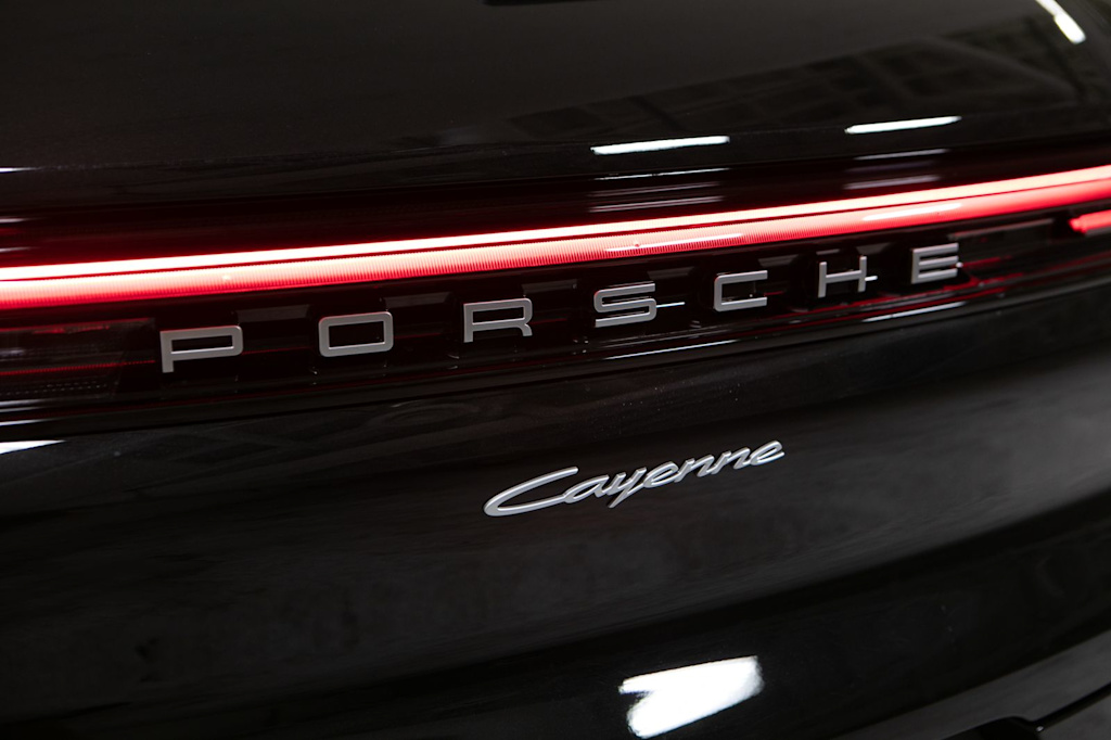 Thumbnail: 2026 Porsche Cayenne - 24