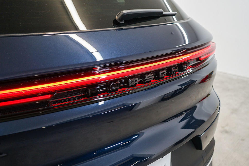 Thumbnail: 2026 Porsche Cayenne - 7