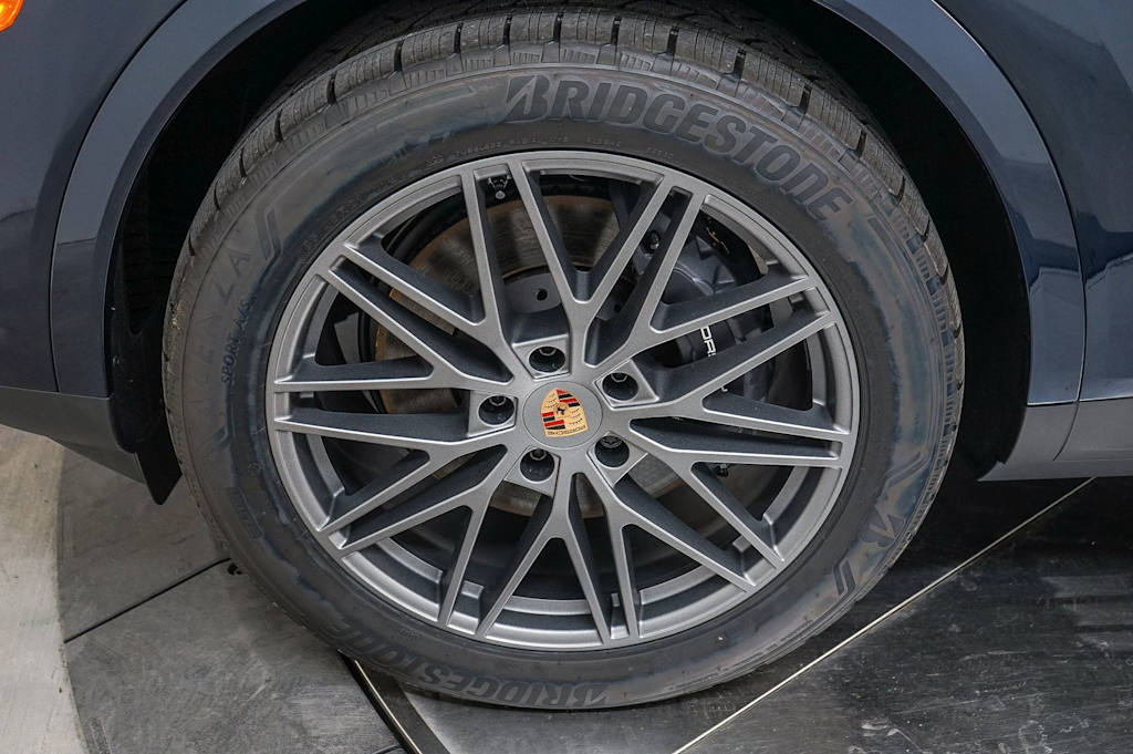 Thumbnail: 2026 Porsche Cayenne - 23
