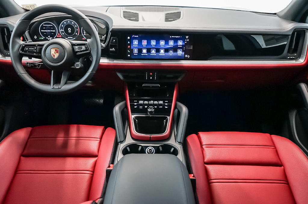 Thumbnail: 2026 Porsche Cayenne - 10