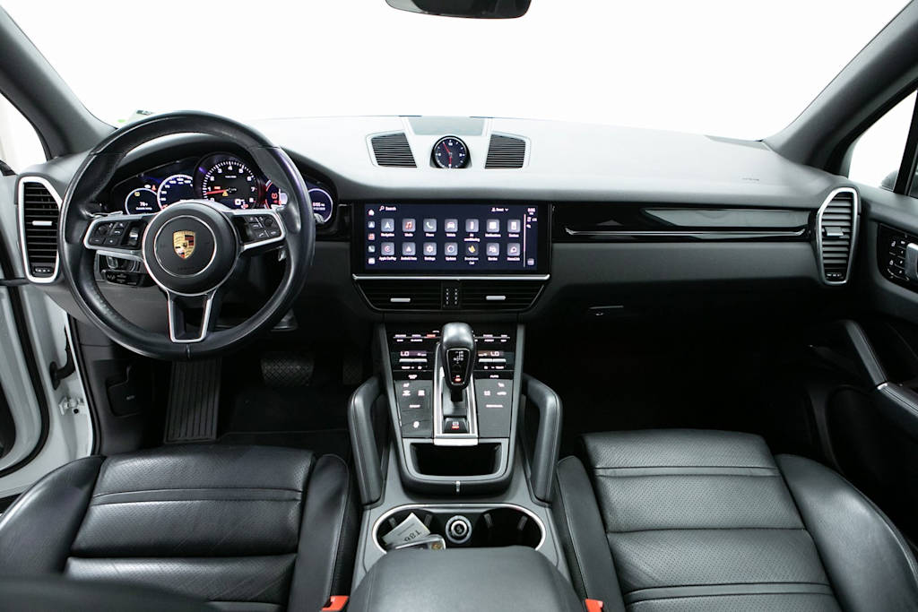 Thumbnail: 2023 Porsche Cayenne - 9