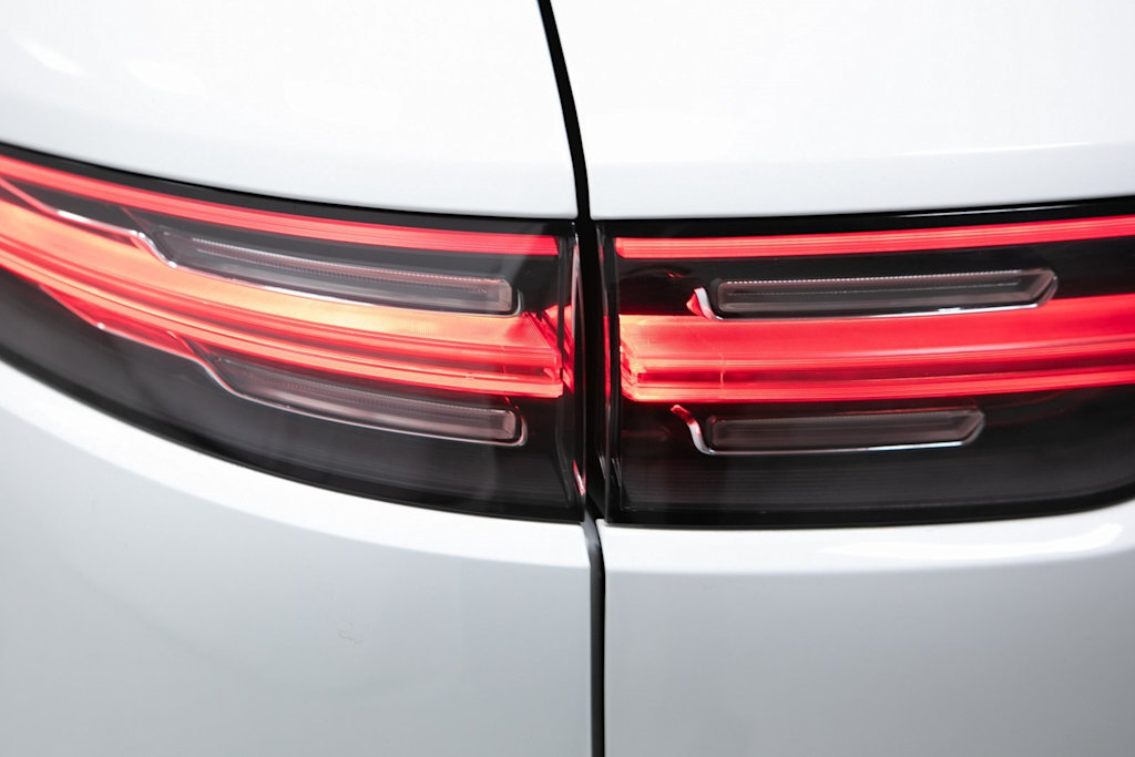 Thumbnail: 2023 Porsche Cayenne - 32