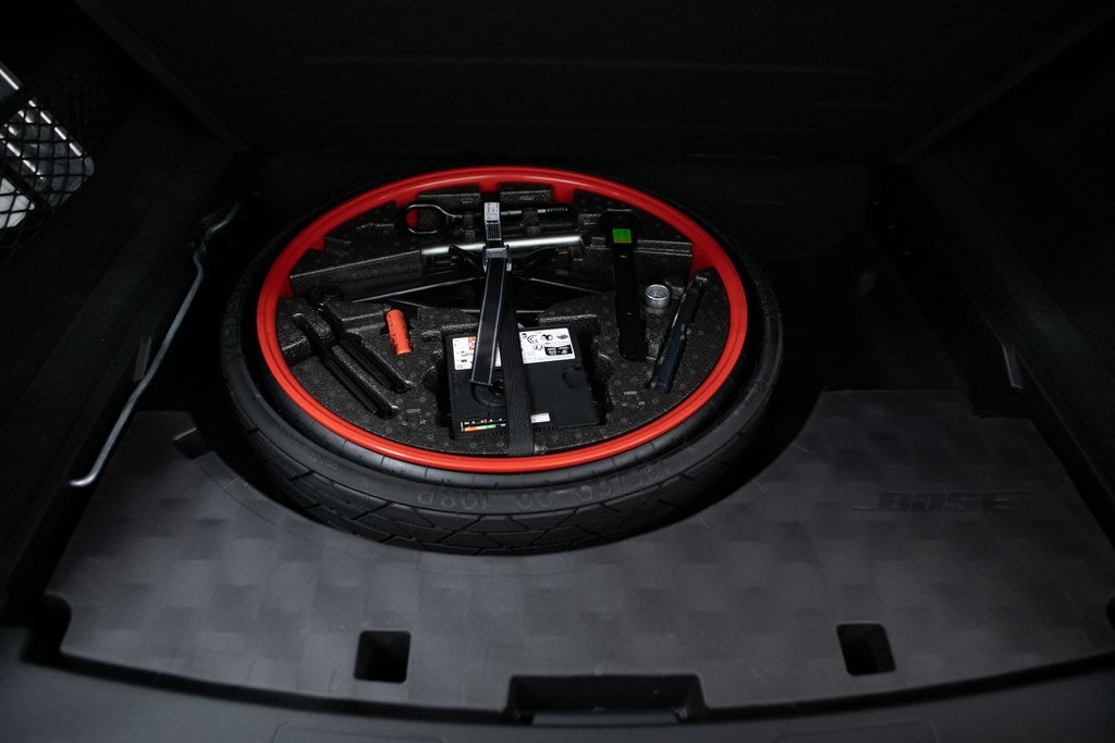 2024 Porsche Cayenne Base 23
