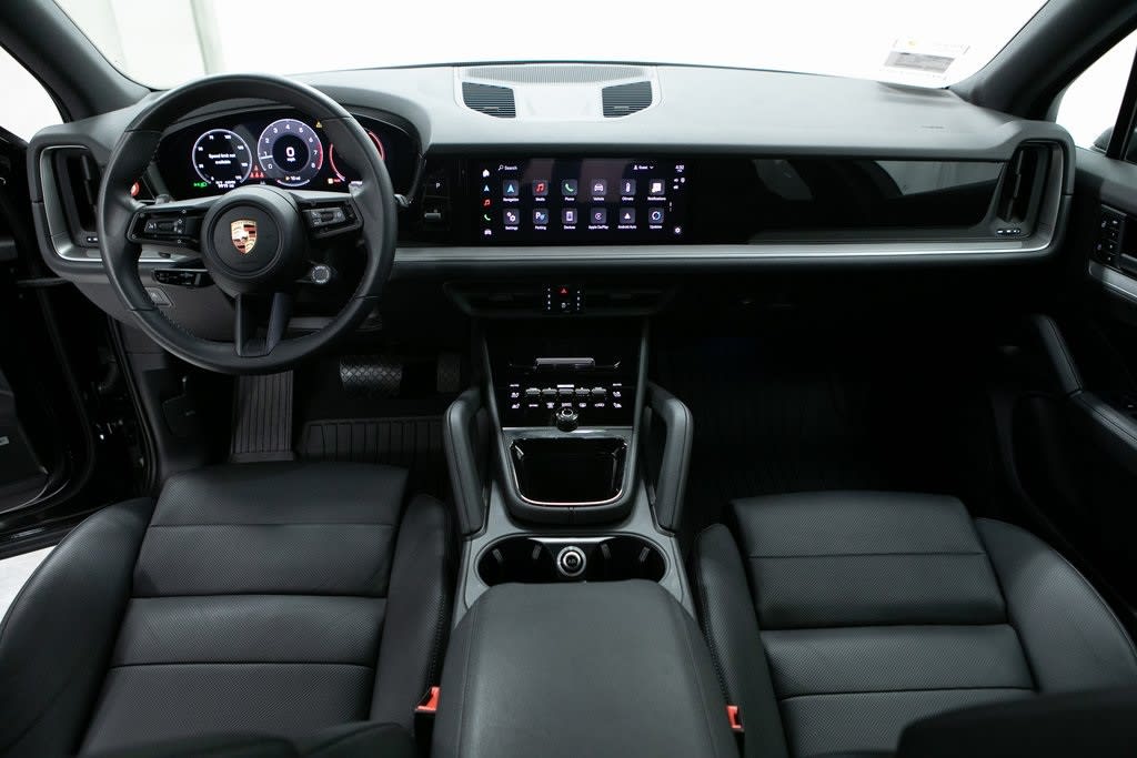 2024 Porsche Cayenne Base 9