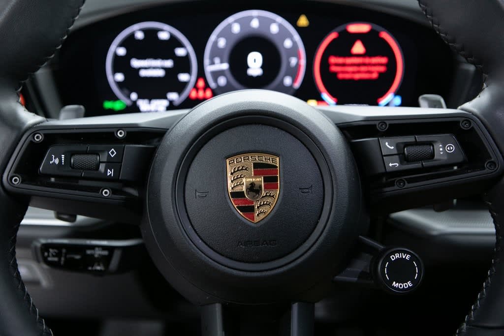 2024 Porsche Cayenne Base 22