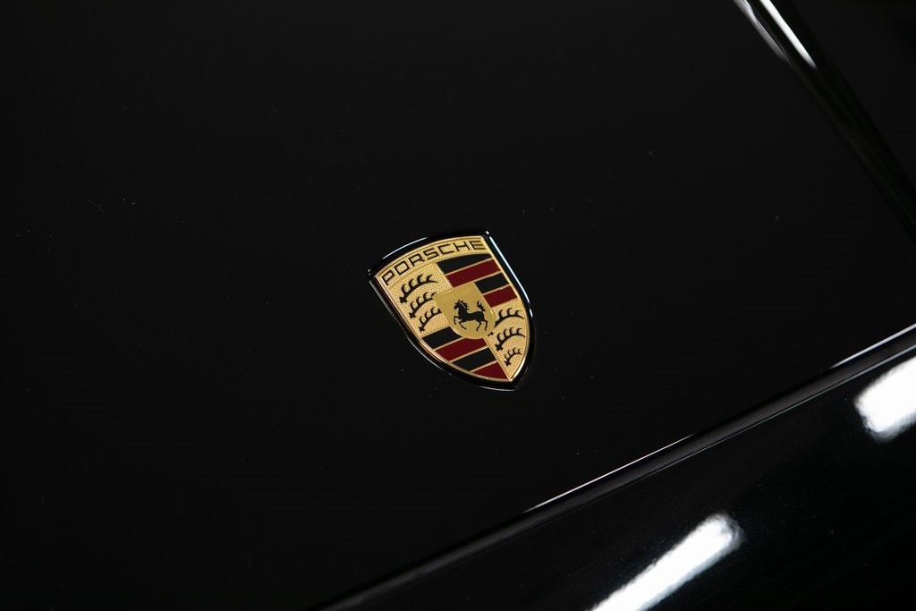 2024 Porsche Cayenne Base 7