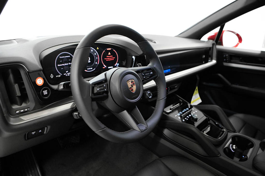 Thumbnail: 2026 Porsche Cayenne - 2