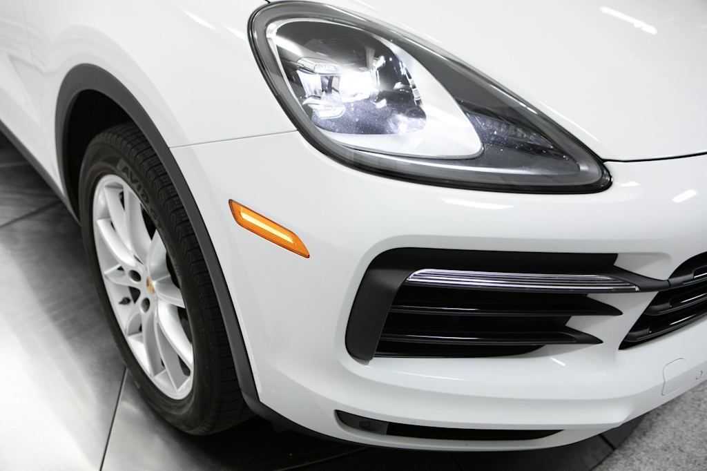 Thumbnail: 2023 Porsche Cayenne - 20