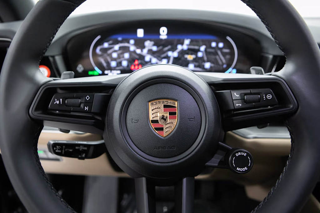 Thumbnail: 2026 Porsche Cayenne - 21