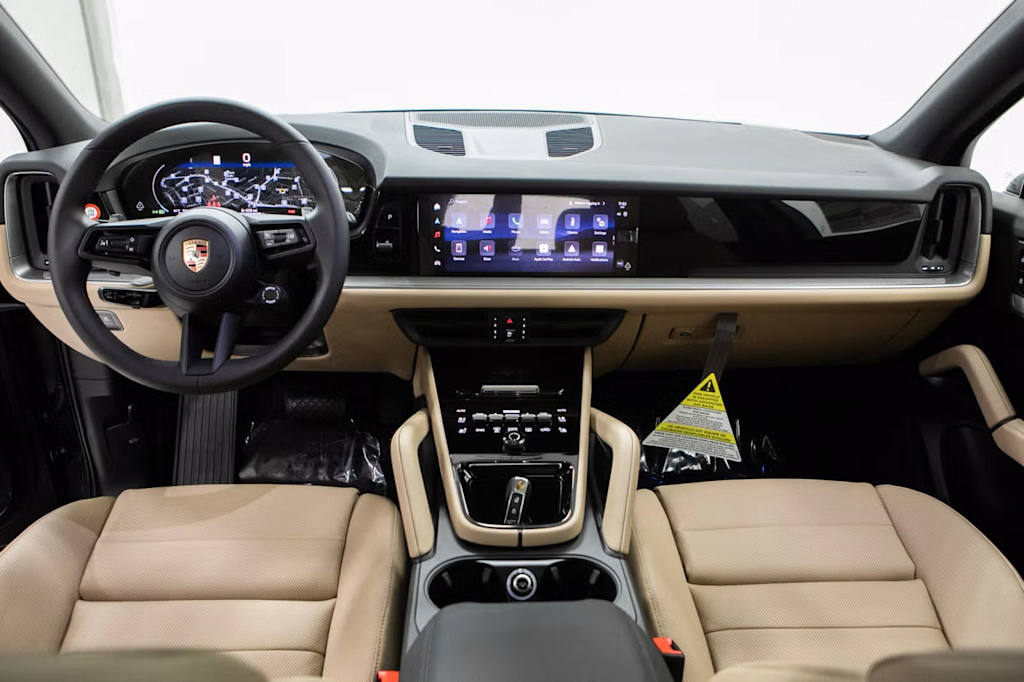 Thumbnail: 2026 Porsche Cayenne - 7