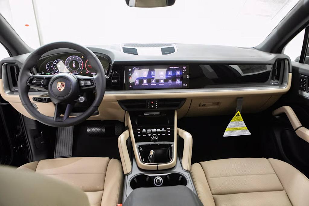 Thumbnail: 2026 Porsche Cayenne - 7
