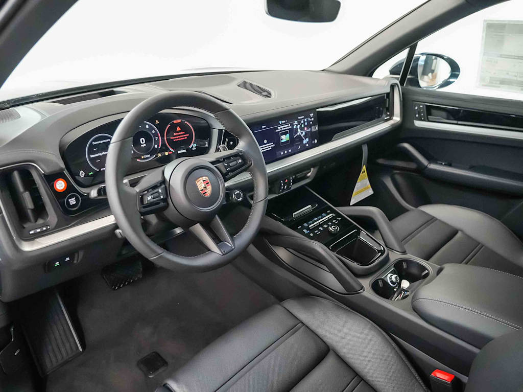 Thumbnail: 2026 Porsche Cayenne - 2