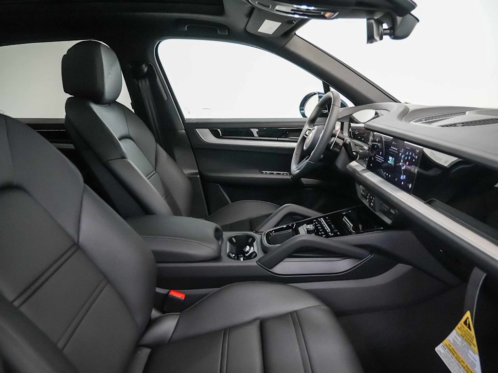 Thumbnail: 2026 Porsche Cayenne - 12