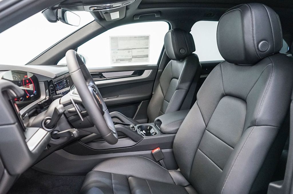 Thumbnail: 2026 Porsche Cayenne - 27