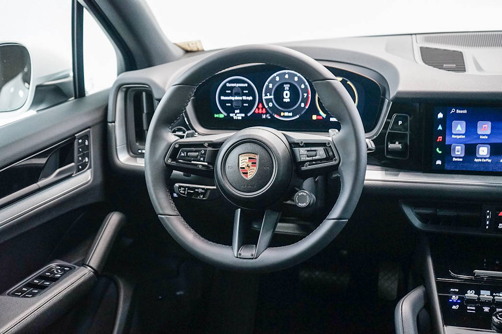 Thumbnail: 2026 Porsche Cayenne - 15