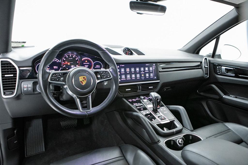 Thumbnail: 2022 Porsche Cayenne - 7
