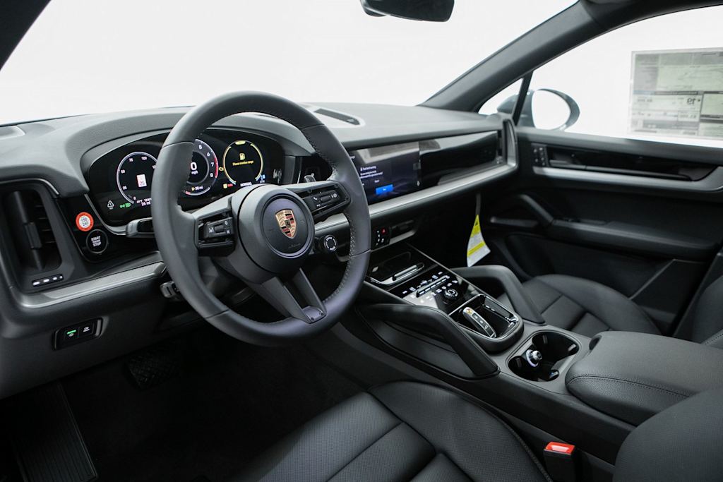 Thumbnail: 2026 Porsche Cayenne - 2