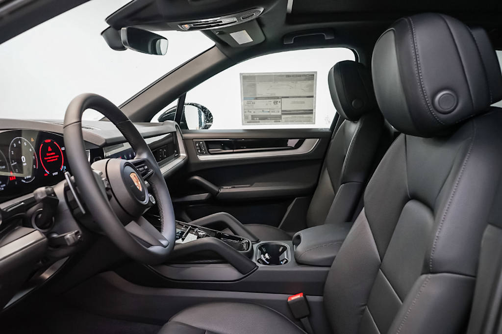 Thumbnail: 2026 Porsche Cayenne - 27