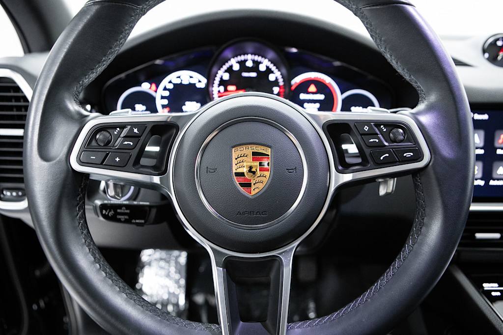 Thumbnail: 2023 Porsche Cayenne - 10