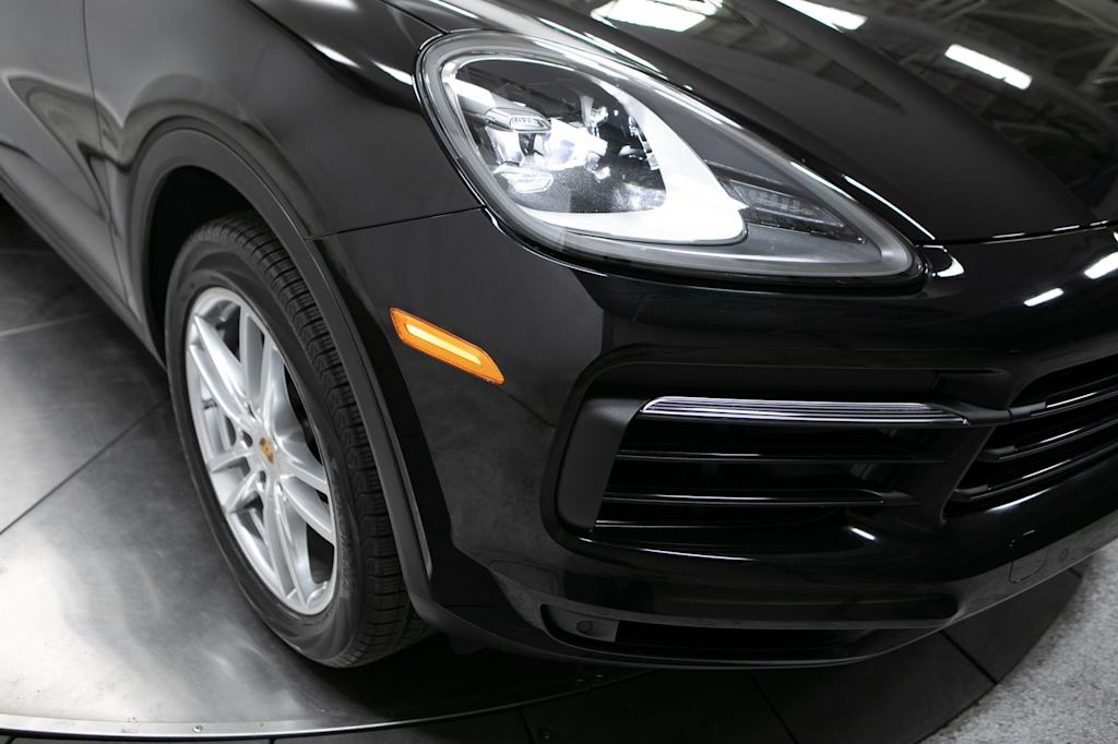 Thumbnail: 2023 Porsche Cayenne - 4