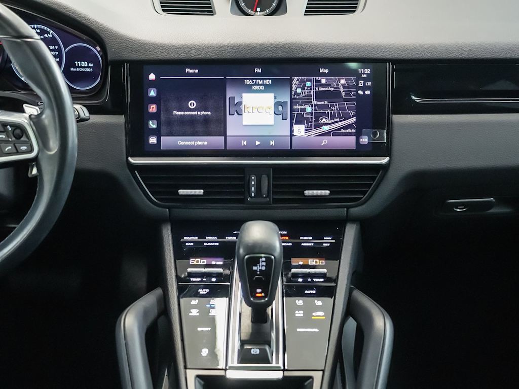 Thumbnail: 2023 Porsche Cayenne - 12