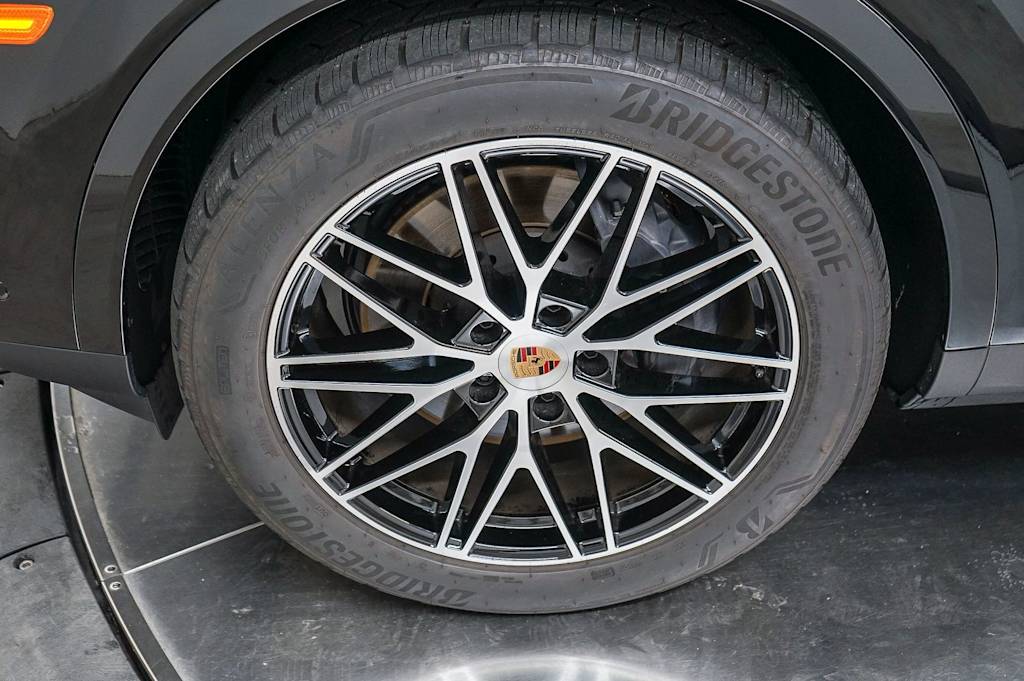 Thumbnail: 2026 Porsche Cayenne - 21