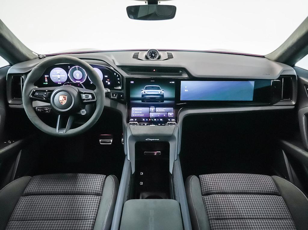 Thumbnail: 2026 Porsche Cayenne - 8