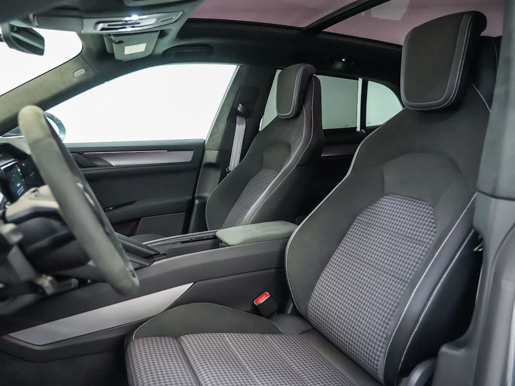 Thumbnail: 2026 Porsche Cayenne - 9