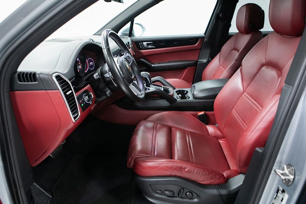 Thumbnail: 2022 Porsche Cayenne - 11