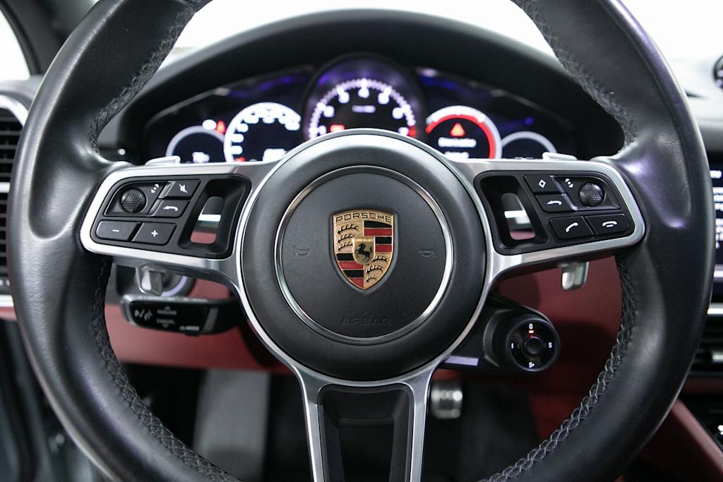 Thumbnail: 2022 Porsche Cayenne - 13