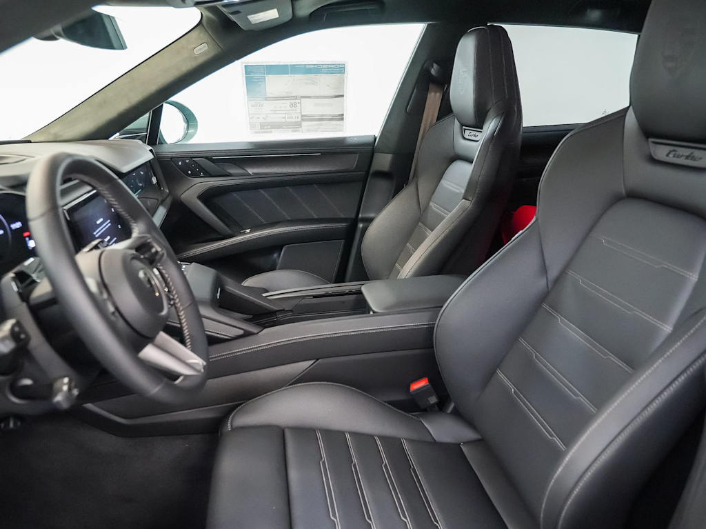 Thumbnail: 2026 Porsche Cayenne - 9