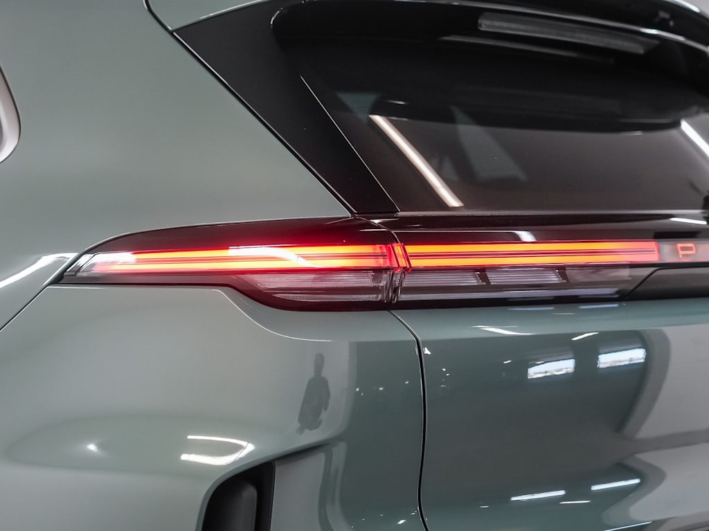 Thumbnail: 2026 Porsche Cayenne - 22