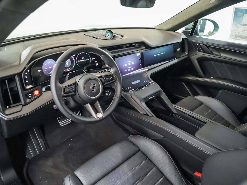 Thumbnail: 2026 Porsche Cayenne - 2