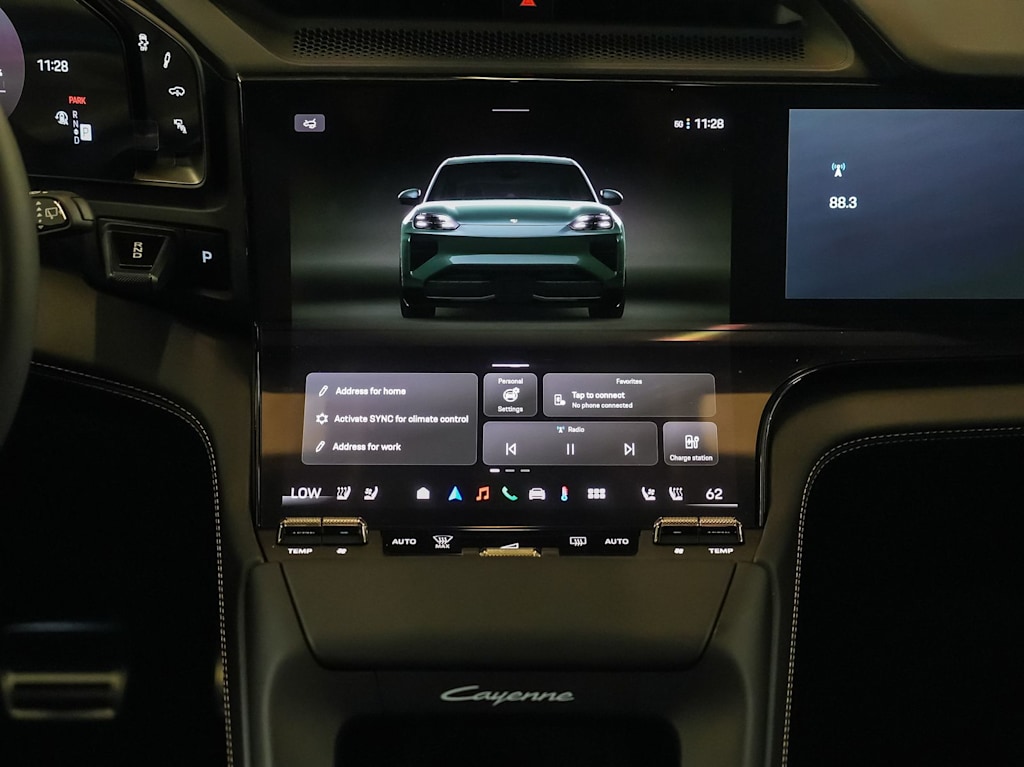 Thumbnail: 2026 Porsche Cayenne - 13