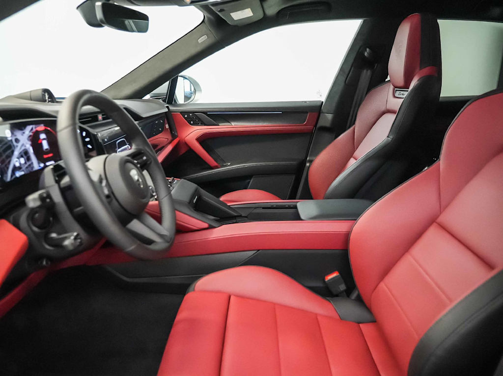 Thumbnail: 2026 Porsche Cayenne - 24