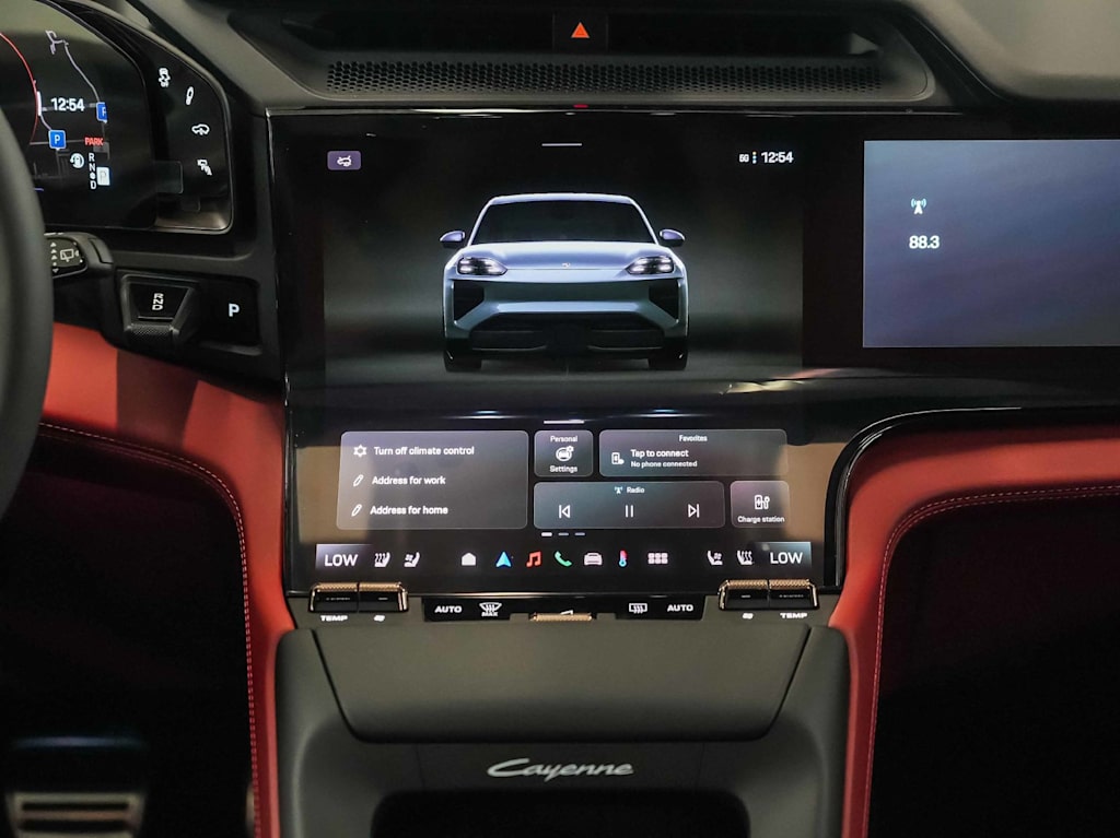 Thumbnail: 2026 Porsche Cayenne - 13