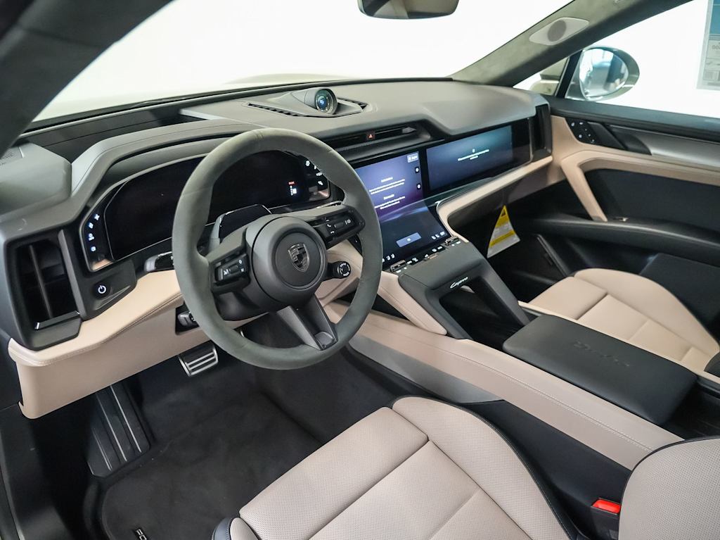Thumbnail: 2026 Porsche Cayenne - 2