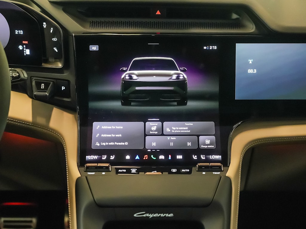 Thumbnail: 2026 Porsche Cayenne - 13