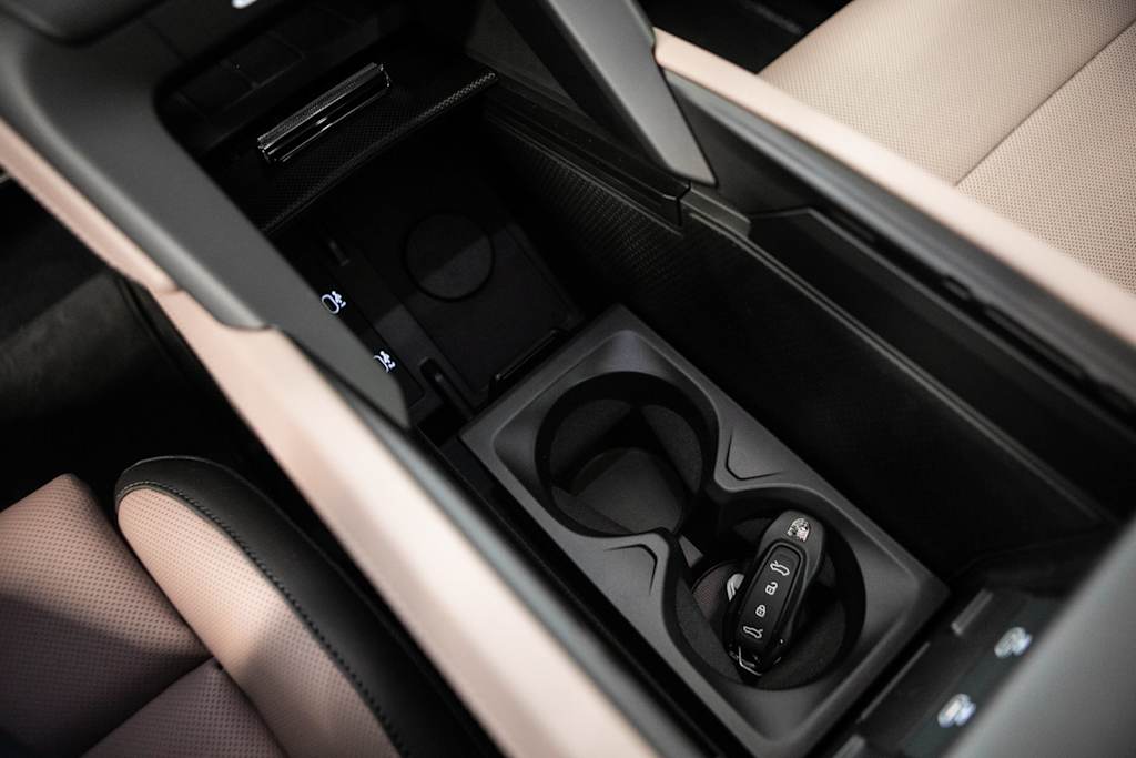 Thumbnail: 2026 Porsche Cayenne - 19