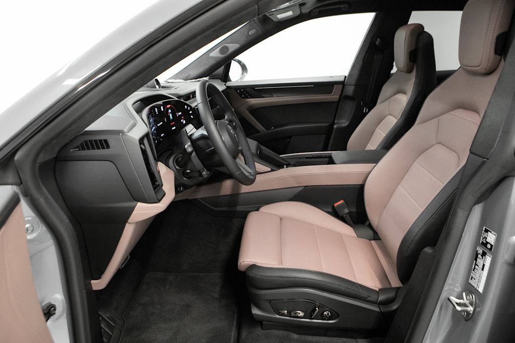 Thumbnail: 2026 Porsche Cayenne - 8