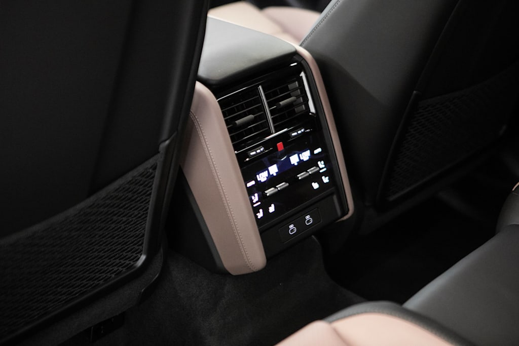 Thumbnail: 2026 Porsche Cayenne - 22