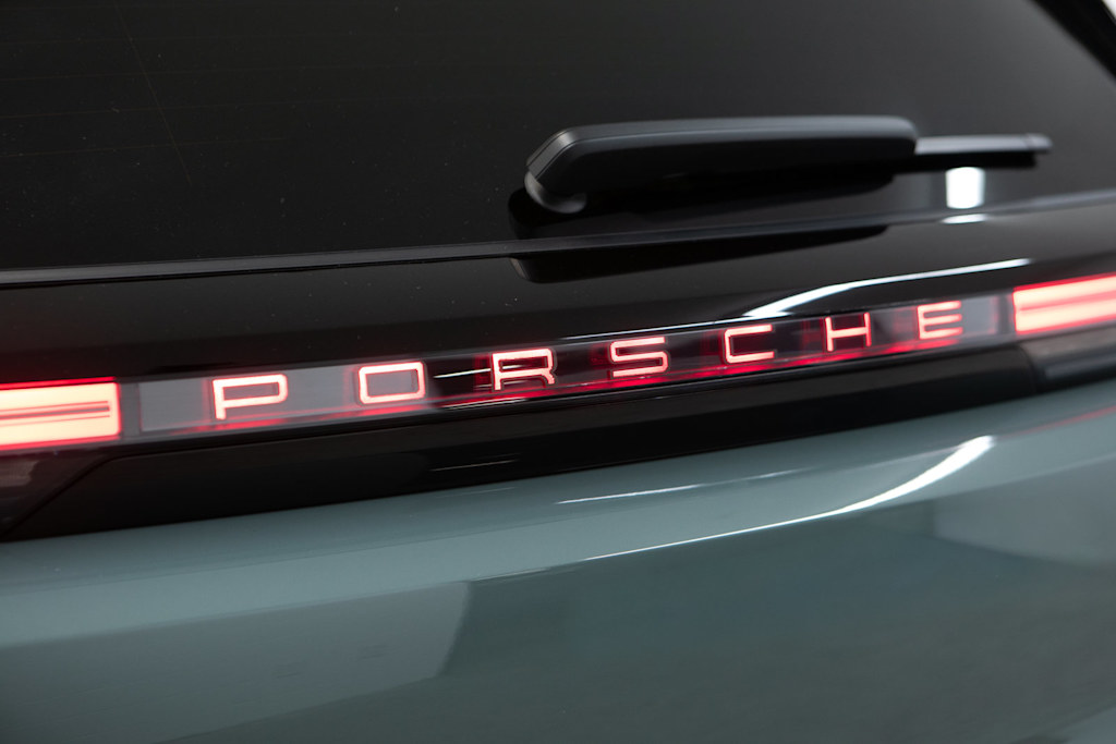 Thumbnail: 2026 Porsche Cayenne - 5